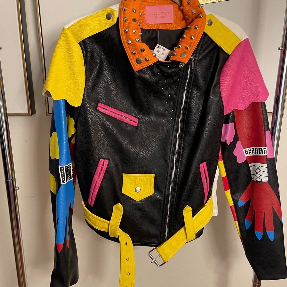 Jacket/ FINAL SALE/NO RETURNS OR EXCHANGE